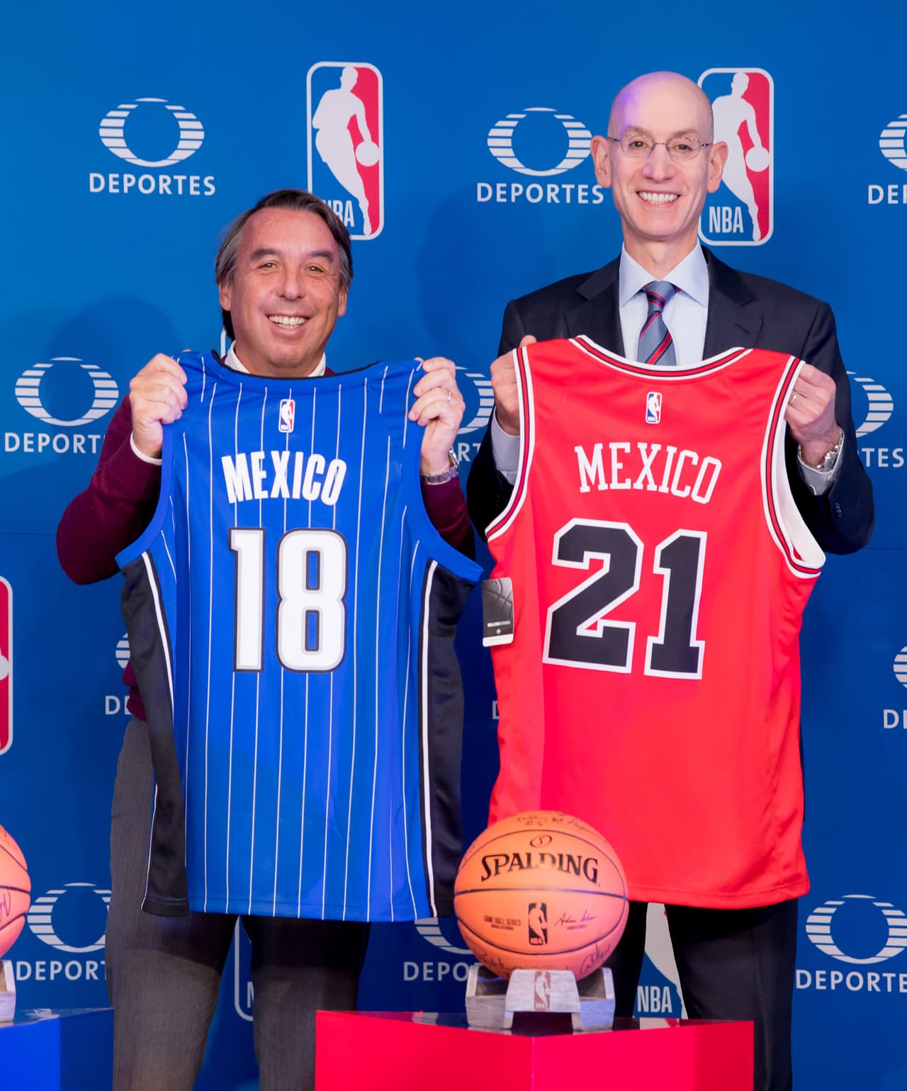 Televisa y la NBA anuncian renovación de su acuerdo multianual para la transmisión en México de los partidos de la liga