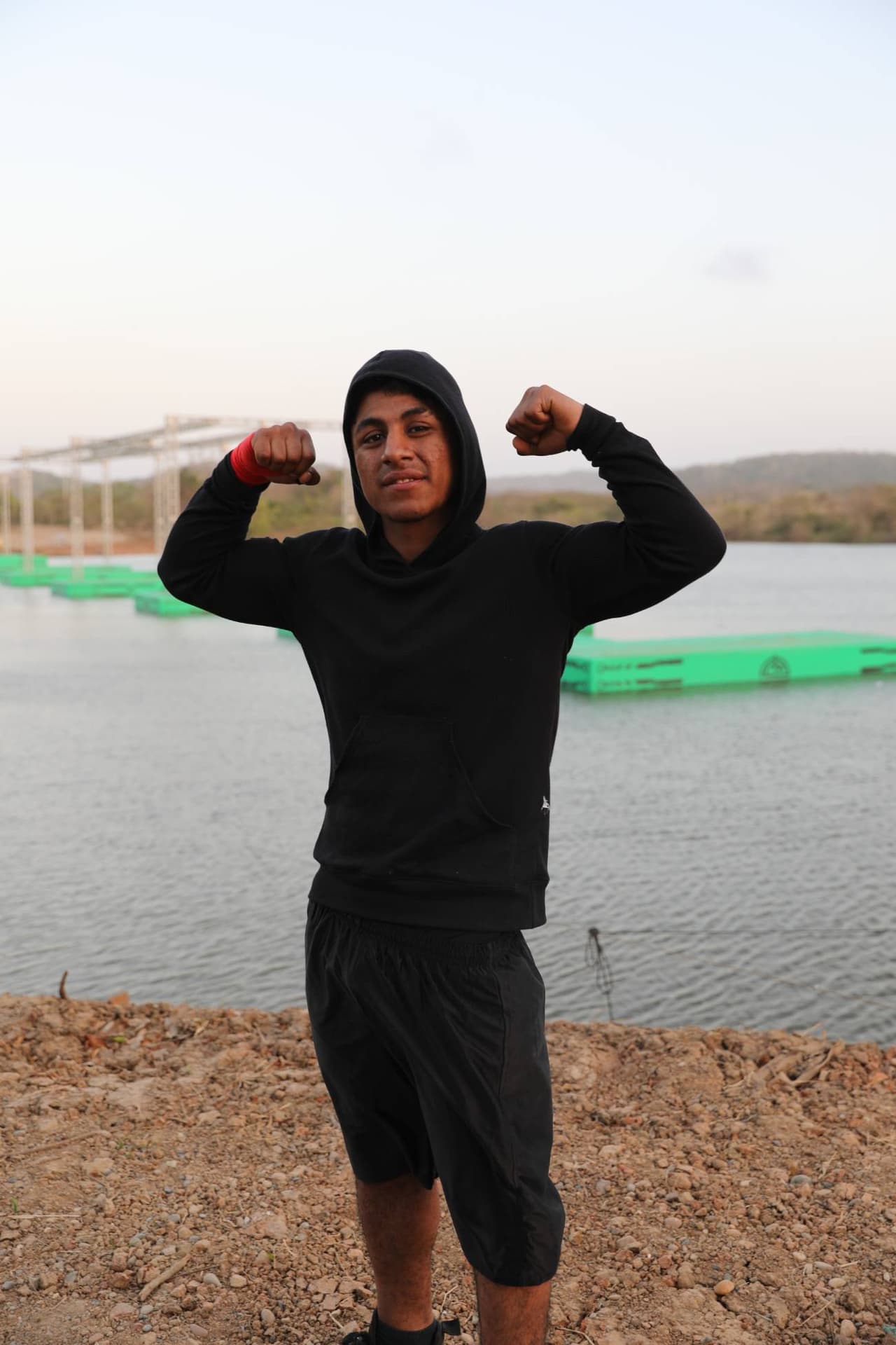 Ernesto llega a Reto 4 Elementos.