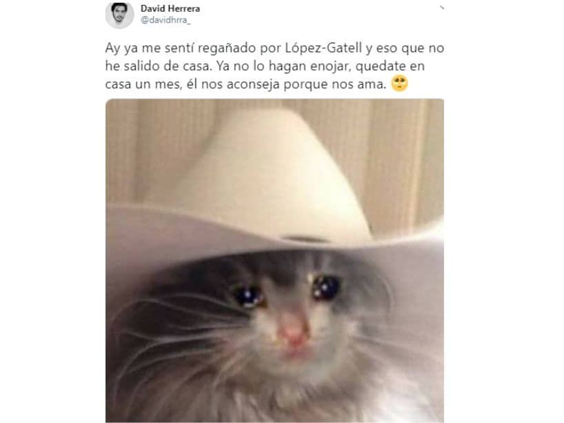 Sabemos que esta es la mejor opción para prevenir el contagio masivo del coronavirus, que podría resultar en una saturación de los centros de salud en México, por lo que se recomienda, además de quedarse en casa, lavarse las manos constantemente, desinfectar las cosas de uso común.